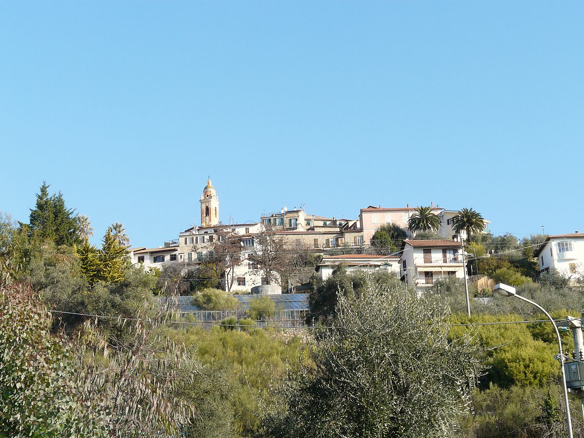 Seborga: domenica prossima la passeggiata nei boschi