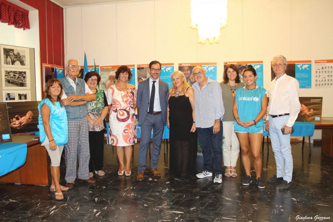 Bordighera: Inaugurata mostra fotografica dell’Unicef