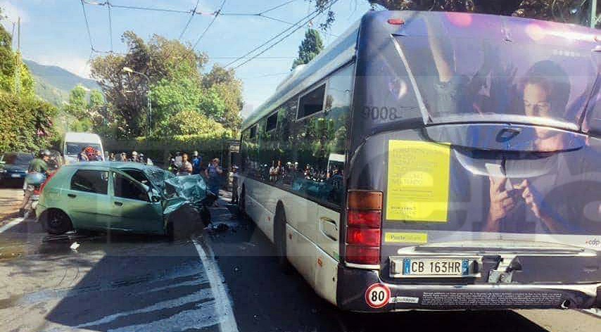Duplice incidente mortale Bordighera auto corriera autobus