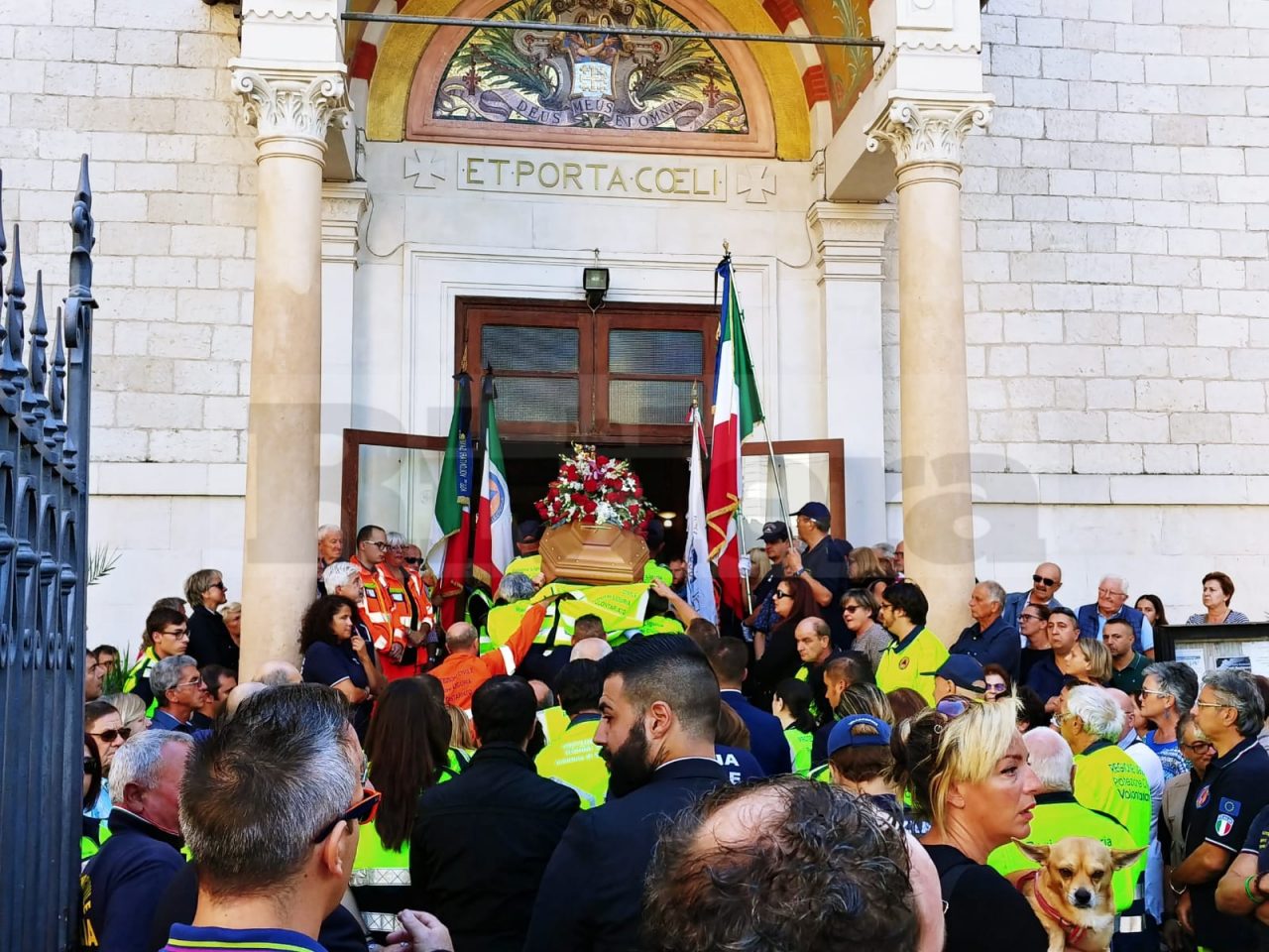 Bordighera: in centinaia per l’addio ai coniugi Bruno e Germana