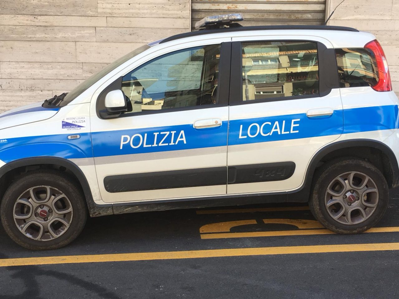 Bimba di 5 anni si perde a Ventimiglia, trovata a Camporosso