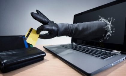 Attenti alla porno truffa bufala dell'account hackerato con ricatto di 300 euro