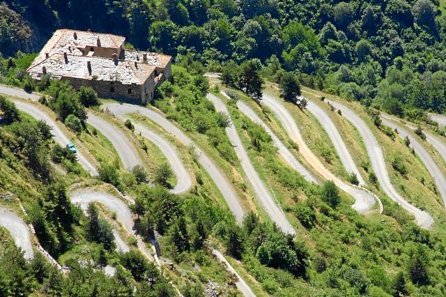 Alpi del Mediterraneo da scoprire con tre suggestive escursioni