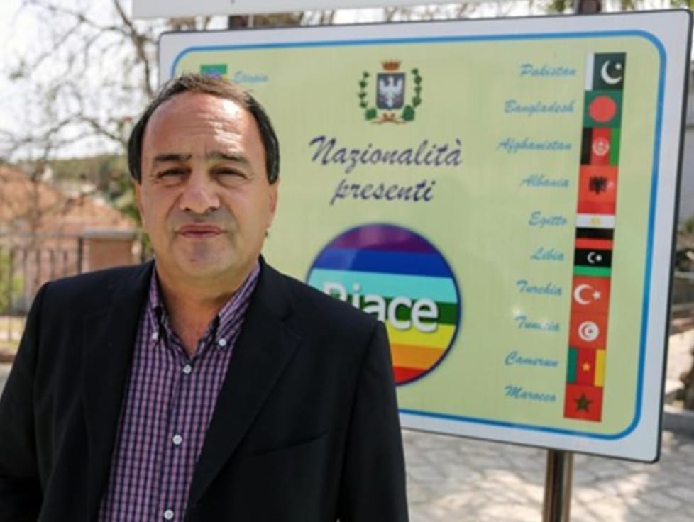 Mimmo Lucano tra gli ospiti di Edem per parlare di immigrazione