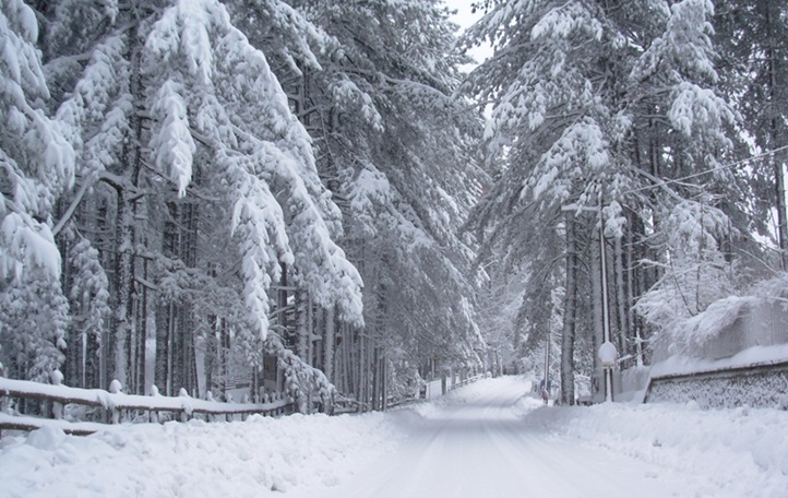 Nevicata record a Triora: allerta meteo in Liguria e in provincia di Imperia