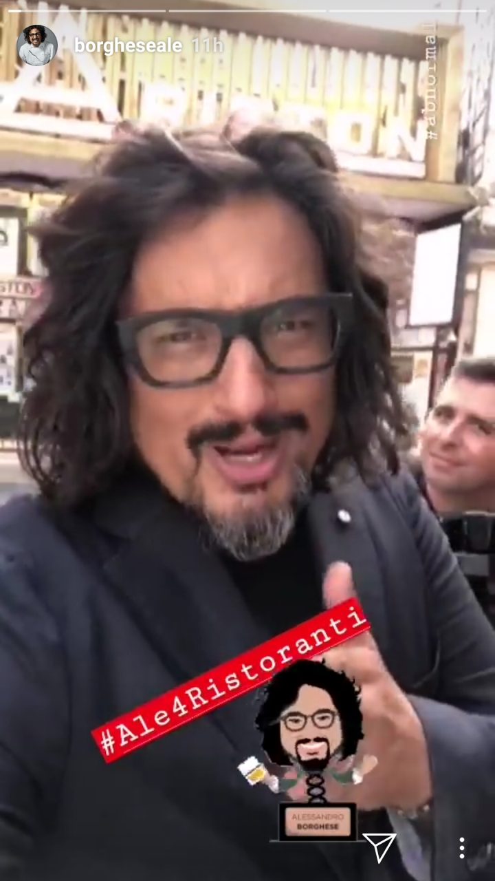 4 Ristoranti  – Show di Borghese davanti all’Ariston: “Sanremo, mica pizza e fichi”