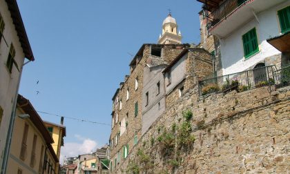Vandali minorenni in chiesa. Denunciati