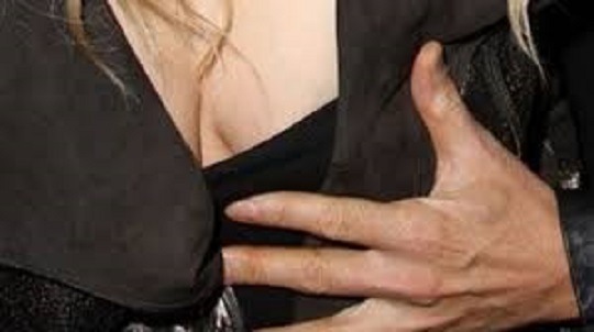 Minorenne indagato per violenza sessuale nei confronti di una  giovane mamma