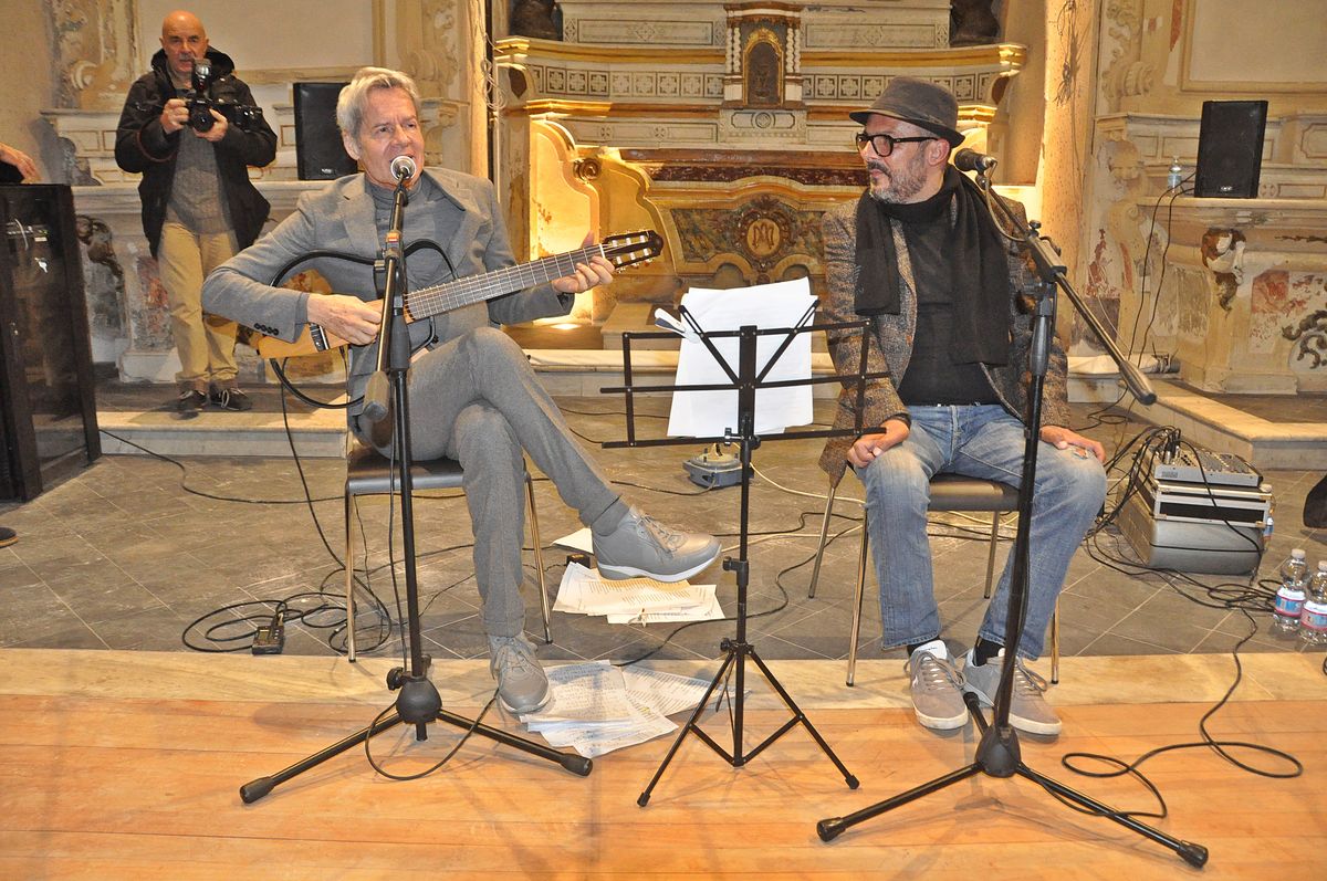 “Combatto per la mia voce” il post scioccante di Amedeo Grisi