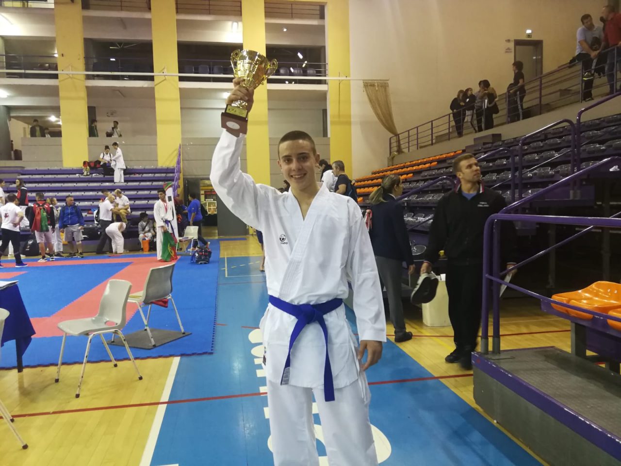 I complimenti dell’amministrazione al karateka Christopher Pannese