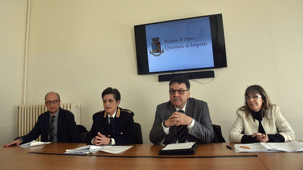 Blitz in bar, discoteche e alberghi: raffica di multe in provincia