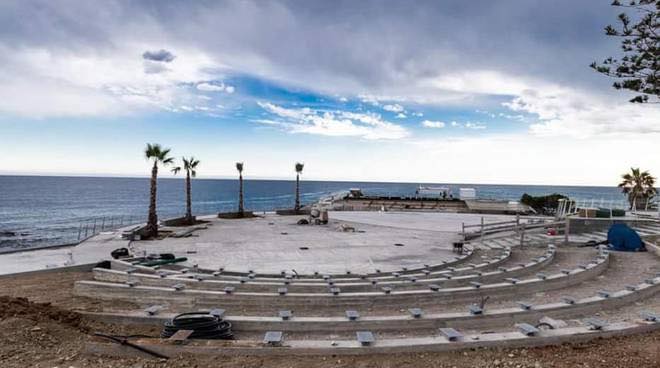 Rotonda di Sant’Ampelio: ecco come il Comune completerà i lavori