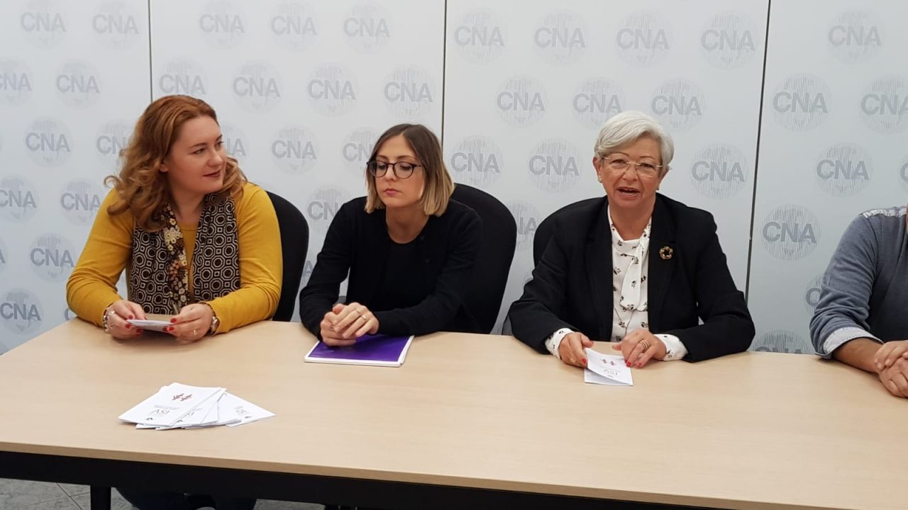 Centri Antiviolenza della provincia, CNA consegna i fondi raccolti per le donne