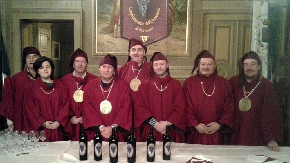 La Confraternita dell’Ormeasco compie oggi 20 anni