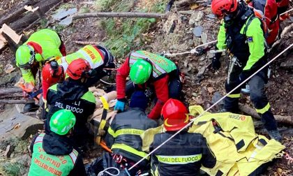 Grave cacciatore rotolato per un centinaio di metri nel dirupo