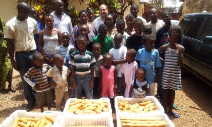 Ultimi posti liberi per il Capodanno a Ceriana in aiuto dei bambini poveri della Guinea