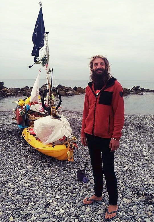 Andrea Corridoni Il Pirata canoa_02