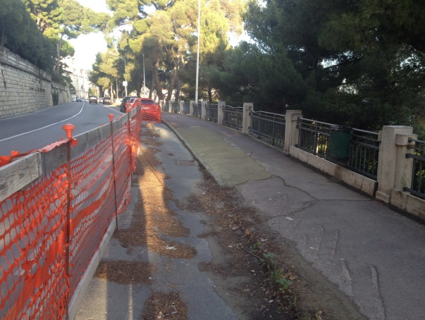 Entro mercoledì il marciapiede di Viale Matteotti tornerà nuovo