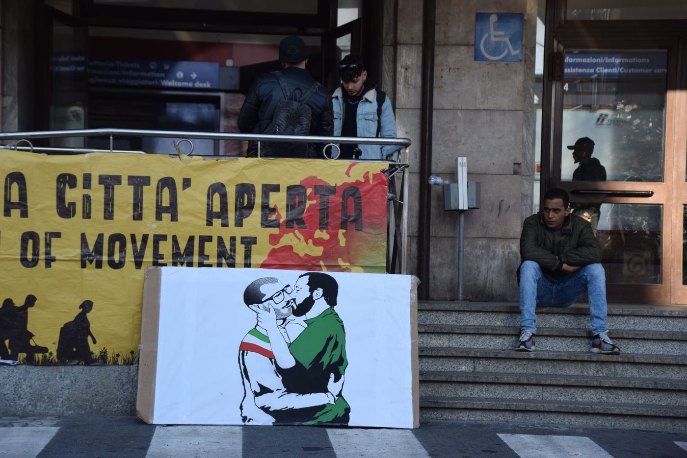 Manifestazione Progetto 20k Info Point Eurfemia migranti Ventimiglia2