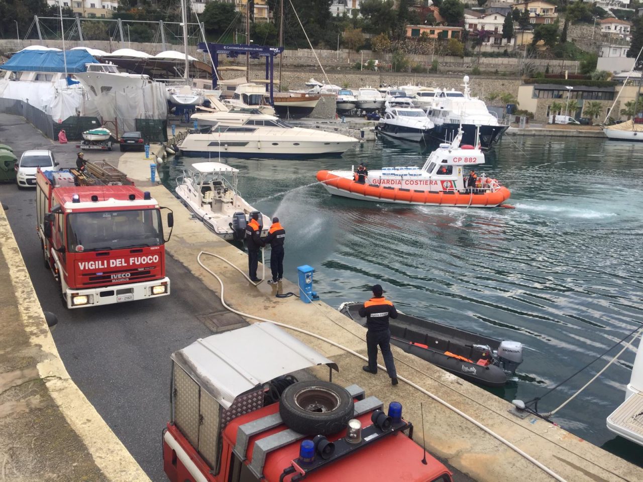 San Lorenzo al mare: in porto l’esercitazione della Capitaneria