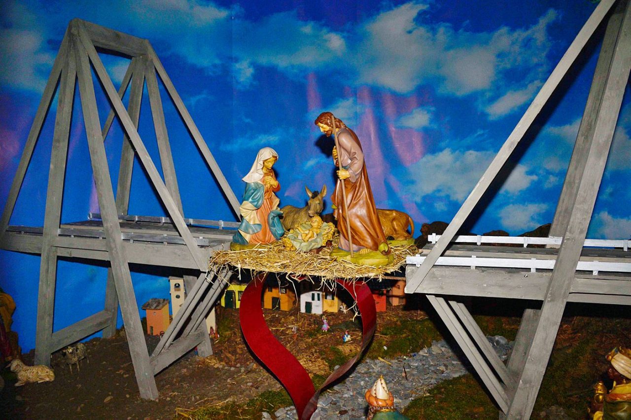 Imperia dedica un presepe al Ponte Morandi