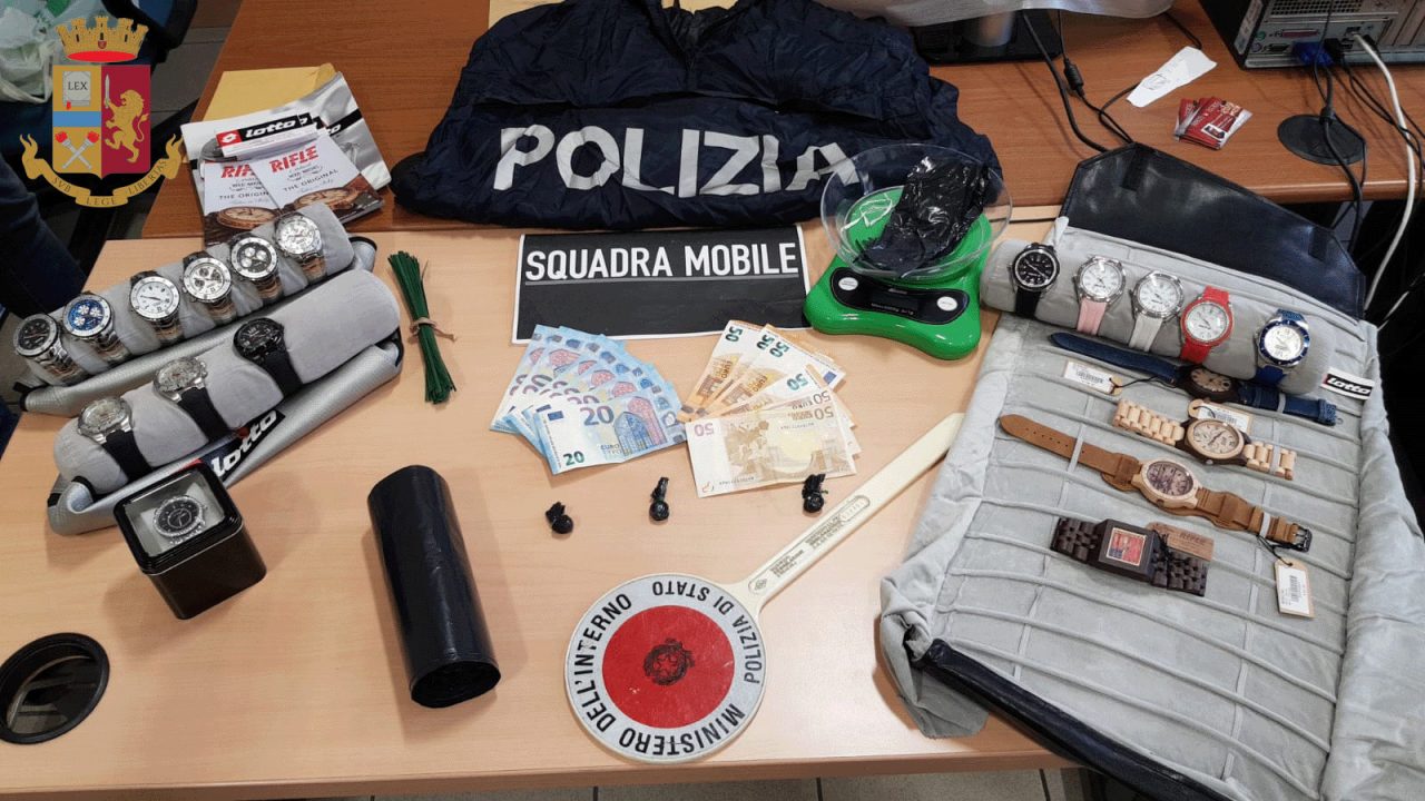 Spaccio di cocaina tra vecchietti. Arrestato 83enne