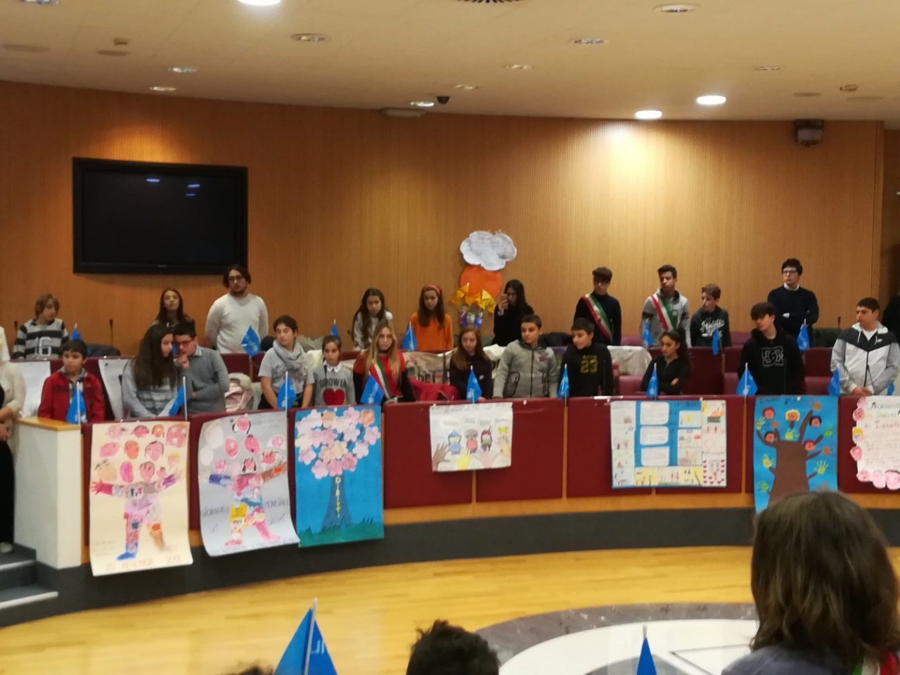 Centinaia di studenti del Consiglio comunale dei Ragazzi ospiti della Regione