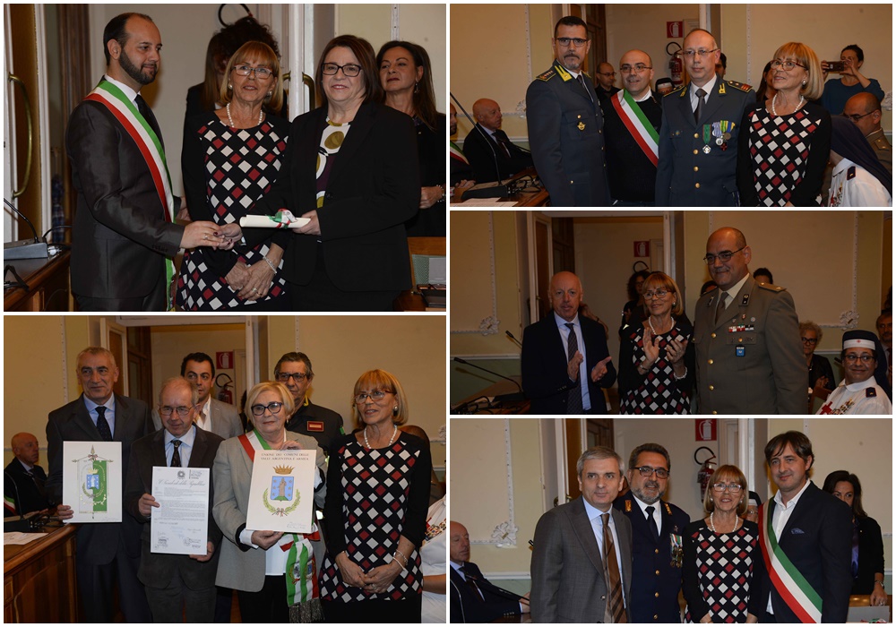 La consegna delle Onorificenze al Merito della Repubblica. Le foto