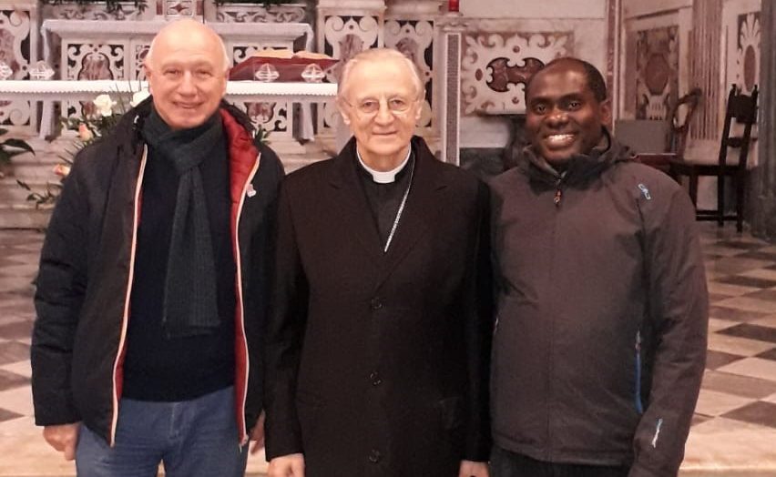 La comunità favalese a Sanremo incontra monsignor Careggio alla messa in genovese