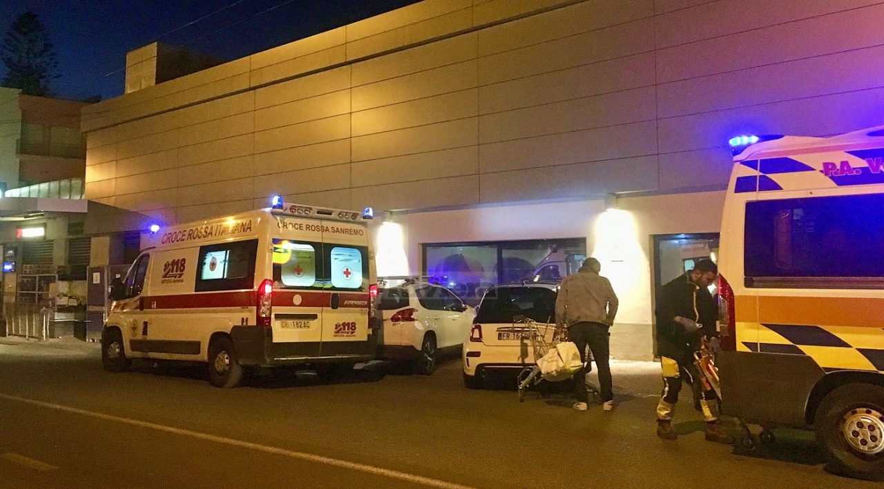 Caos alla Foce di Sanremo: per una maxi rissa