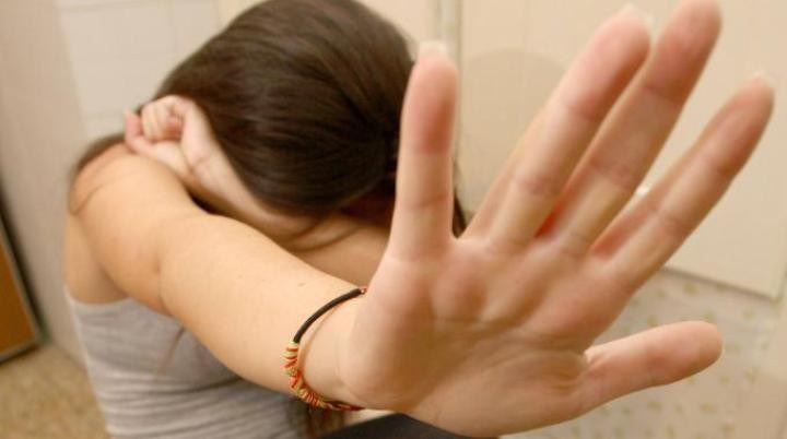 Volontario del soccorso e frontaliere 50enne accusato di violenza sessuale su minore