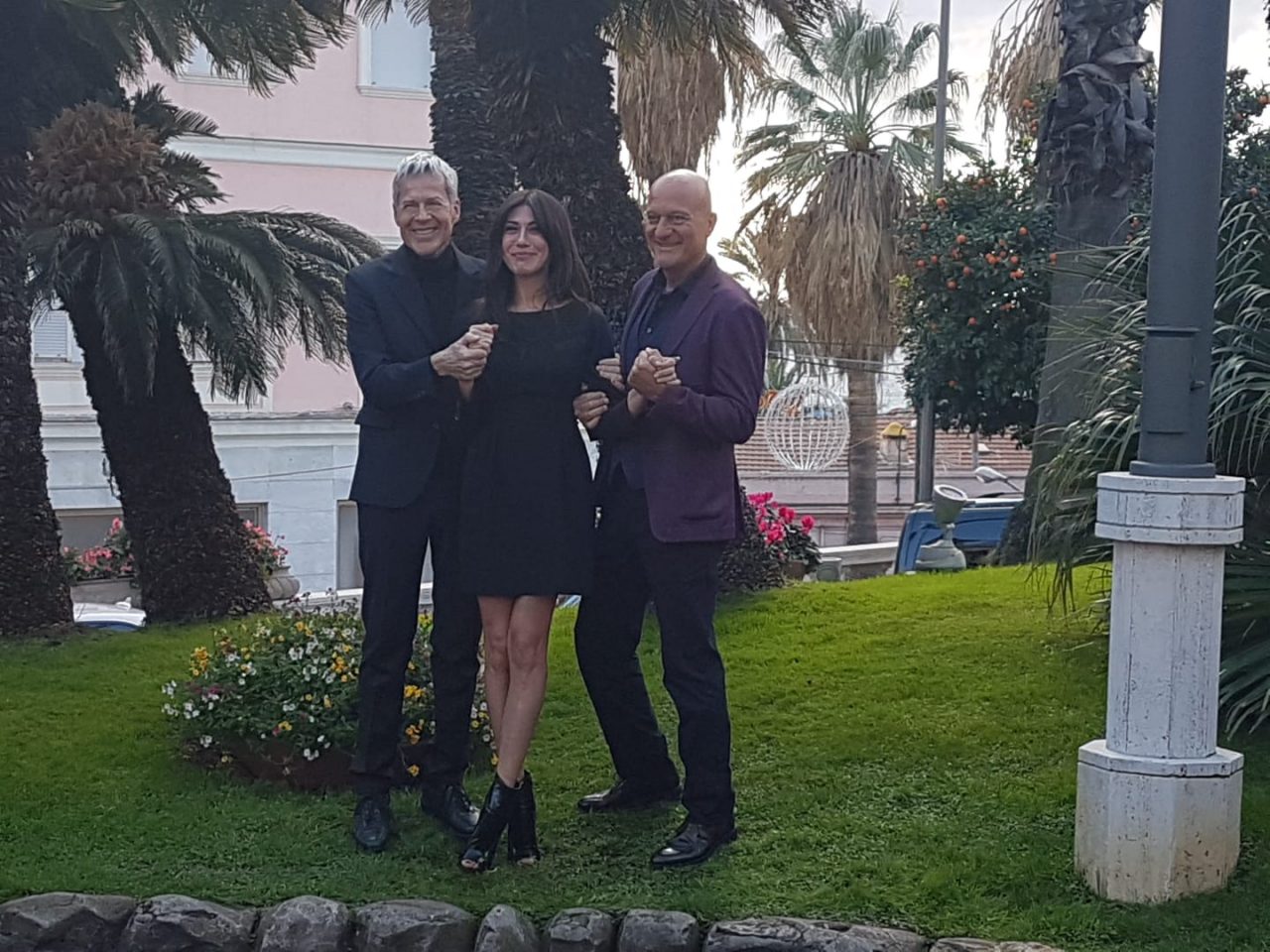 Festival di Sanremo: Claudio Bisio si schiera con Baglioni