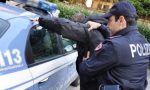 Imperia: Polizia denuncia 31enne in possesso di machete, pugnali e droga