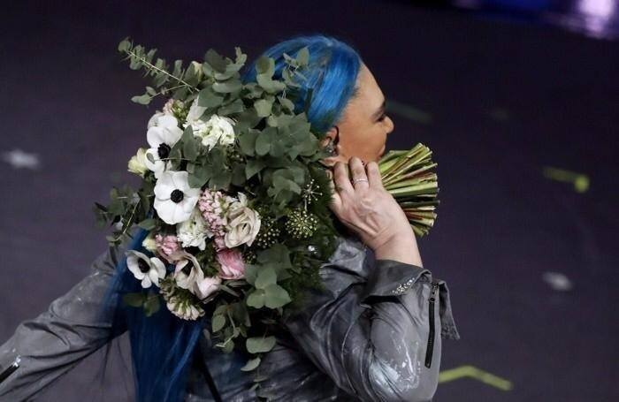 Loredana Bertè fuori dal podio. Il pubblico dell’Ariston impazzisce