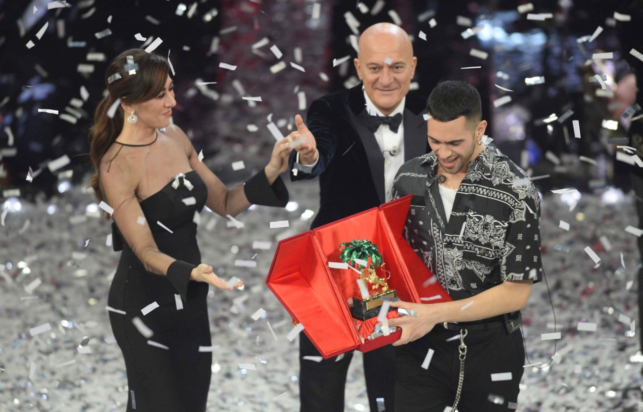 Sanremo: i titoli dei quotidiani dopo la vittoria del sardo-egiziano Mahmood