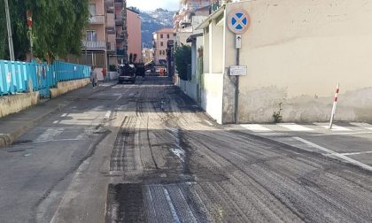 Oggi lavori di asfaltatura in centro a Ventimiglia