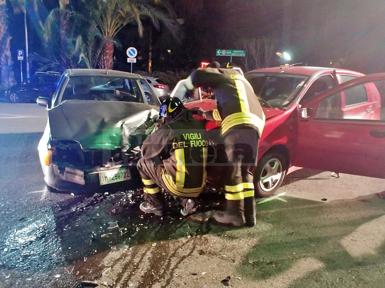 Schianto tra due auto a Bordighera per uno stop “bruciato”