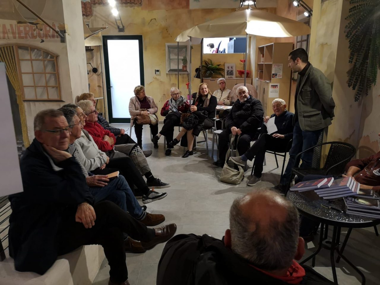 Alla piazzetta dei diritti Cgil Quattro Chiacchiere con il libro Viaggio tra generazioni e politica di Torelli
