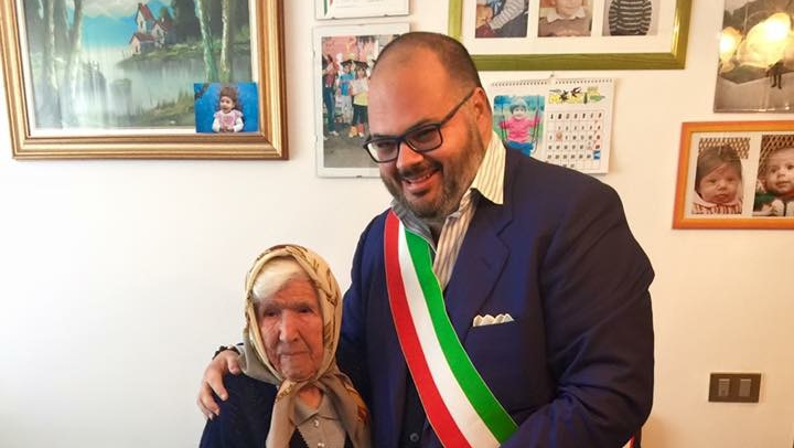 Annadomenica la più anziana su Instagram grazie al sindaco Giuffra