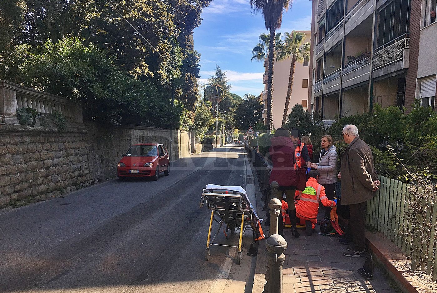 Incidente auto scooter Sanremo corso Inglesi