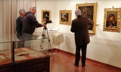 Le telecamere di Striscia alla Pinacoteca Rambaldi per Paesi e Paesaggi