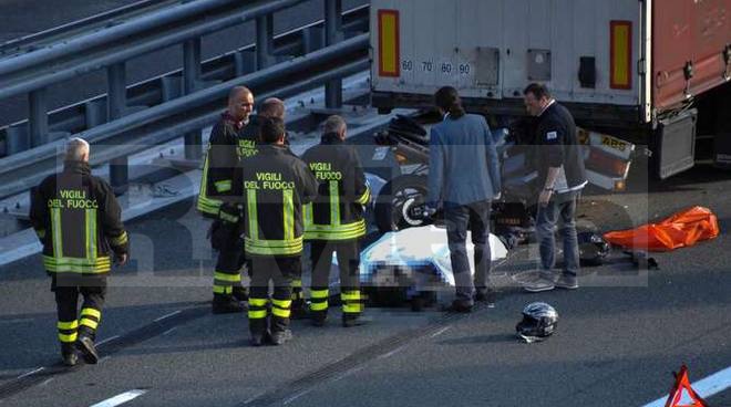 Coppia di motociclisti morì sull’A10, chieste 2 assoluzioni