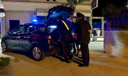 Festa dei 100, i carabinieri controllano un centinaio di maturandi