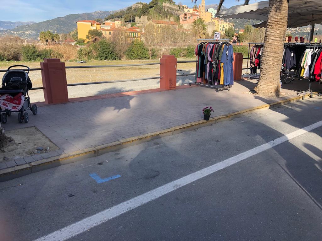 Lutto nel mondo del commercio ambulante