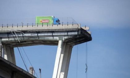 Il furgone Basko, simbolo della tragedia del Morandi, in vendita per la terza volta in 7 mesi