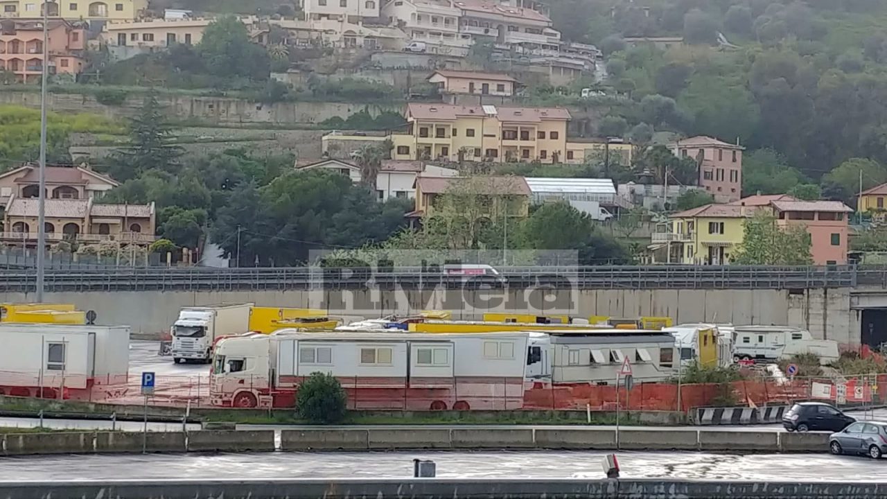Ventimiglia: 20 carovane del Circo di Roma ferme all’autoporto