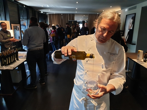 L’Olio ligure spopola a Milano con le ricette di Filippo La Mantia