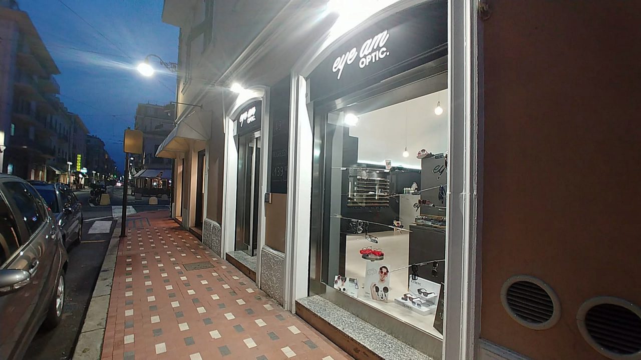 Furto in un ottico del centro di Bordighera