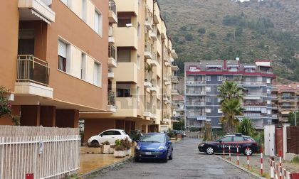 Suicidio: donna di 55 anni si lancia dal 4° piano a Ventimiglia