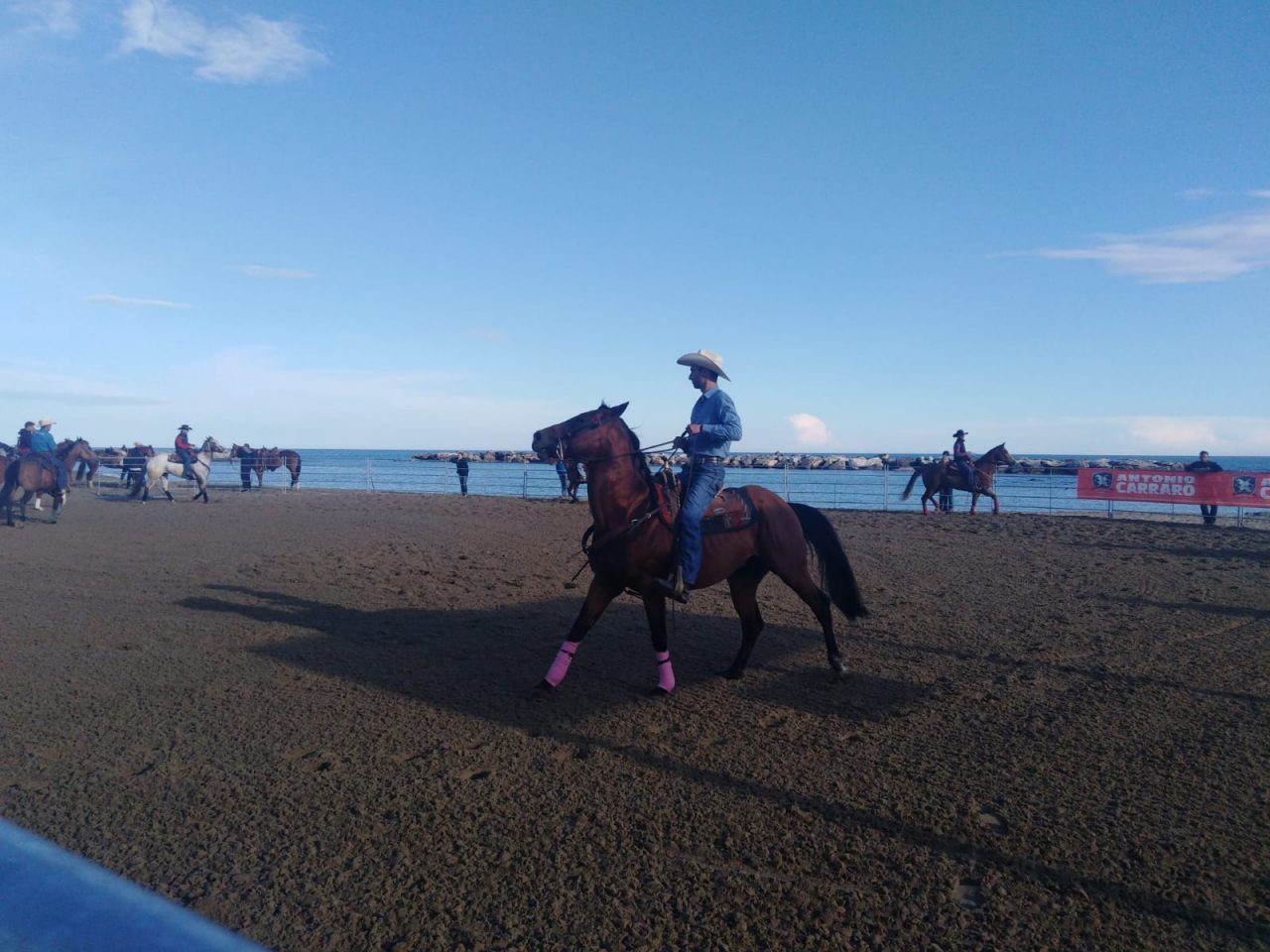 Prima giornata di Barrel on The Beach: ecco la classifica provvisoria